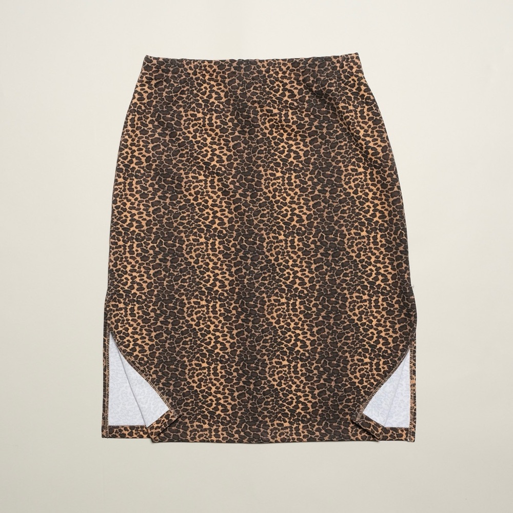 Vintage 90’s Leopard Print Midi Skirt with Side Slits Size L